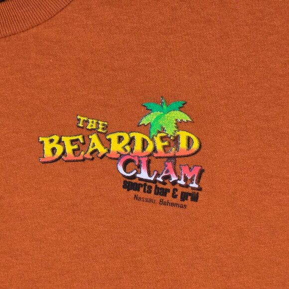 Edgy Y2K Humor Bearded Clam Bikini Wax Retro Graphic Tee M - Picture 9 of 10